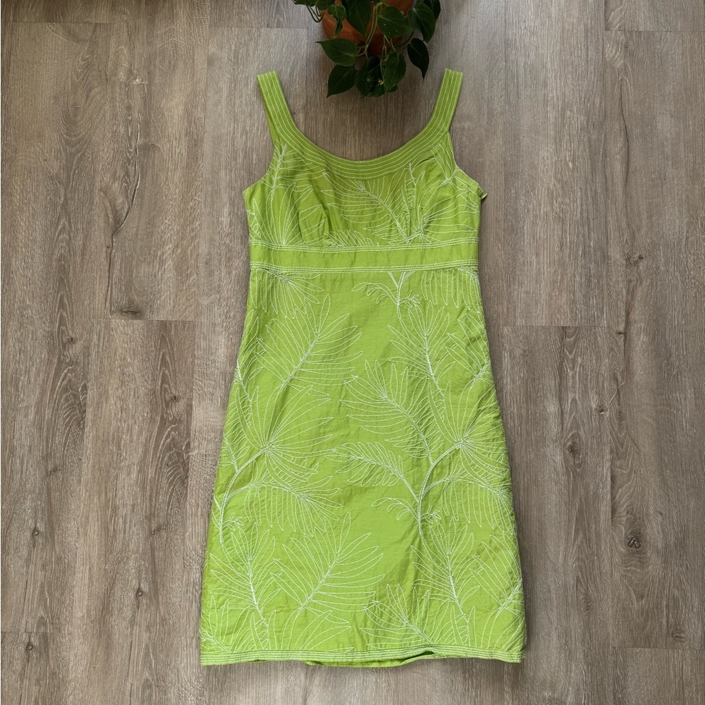 Vintage 90’s Green Palm Print Embroidered Shift Mini Dress size XS